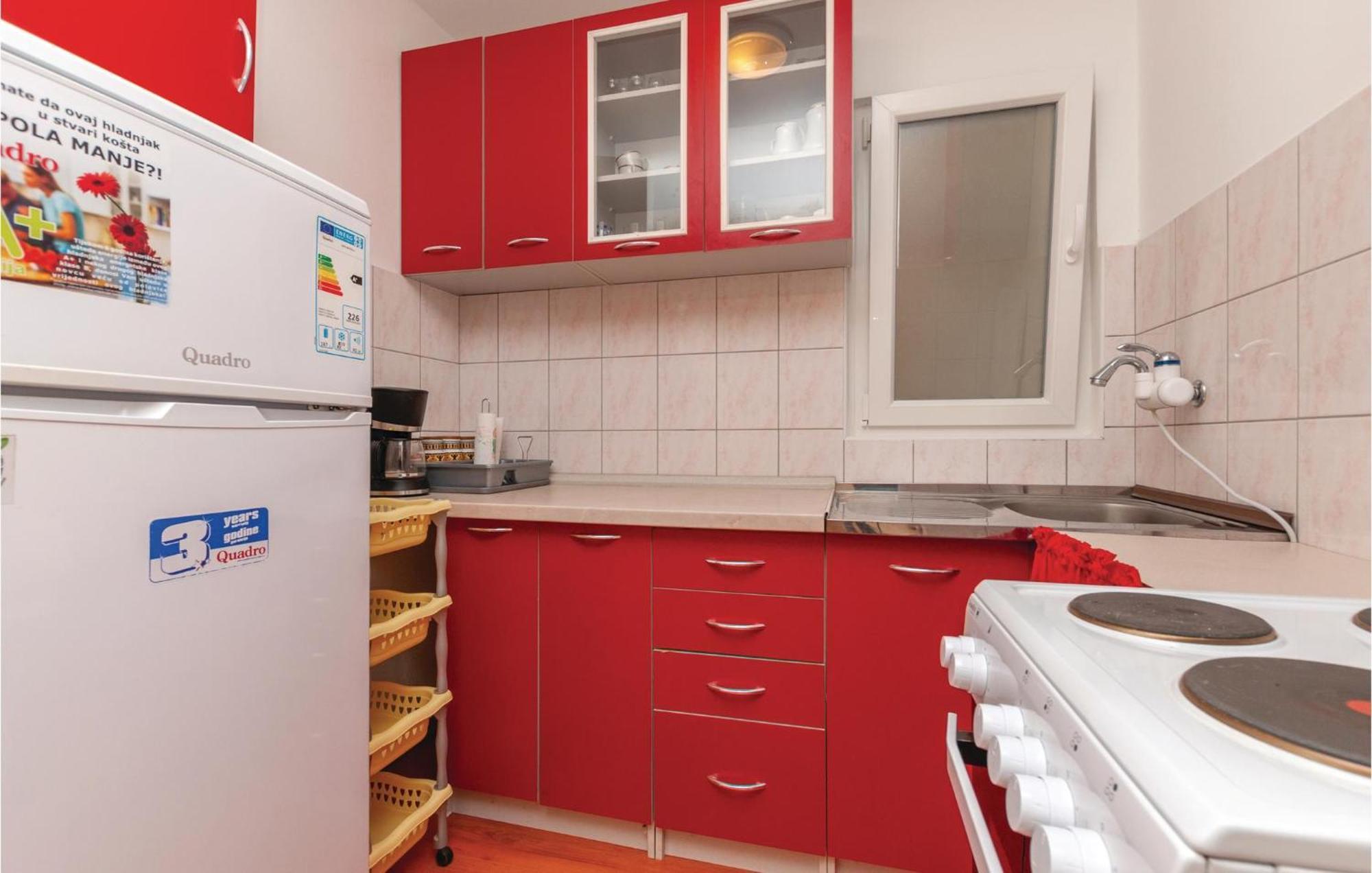 Beautiful Apartment In Jadrija With Kitchen Esterno foto